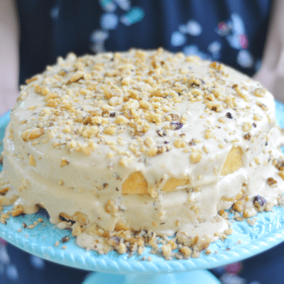 Dairy-free Banana Cake with Penuche, using @BobsRedMill flour and almond milk. #ad #yum