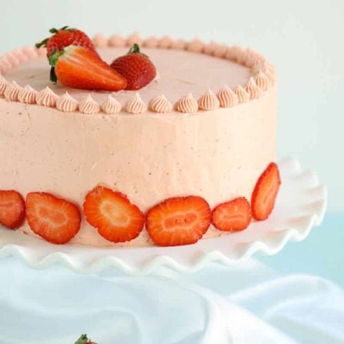 easy homemade strawberry cake