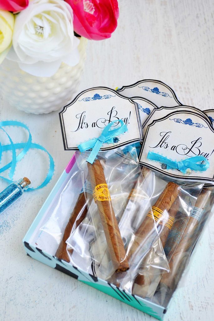 Cigars in a clear bag with printable make a great new dad gift idea or baby shower favor!