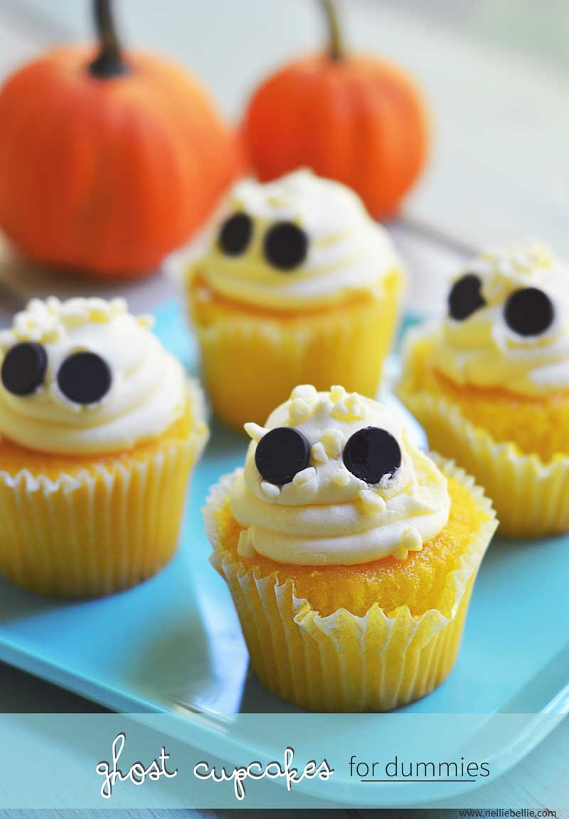 easy ghost cupcakes (busy mom hack)