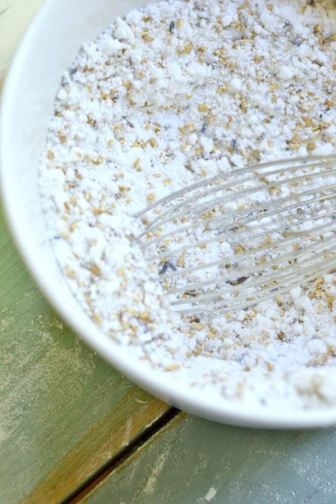 How to make your own bath bombs. They save you cash, are customizable to your perfect recipe, and are gentler on your skin and the earth.