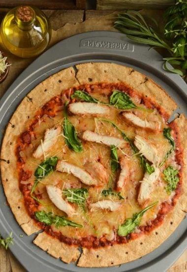 chicken arugula pizza. A fast family meal!