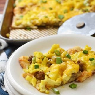 crescent roll breakfast pizza