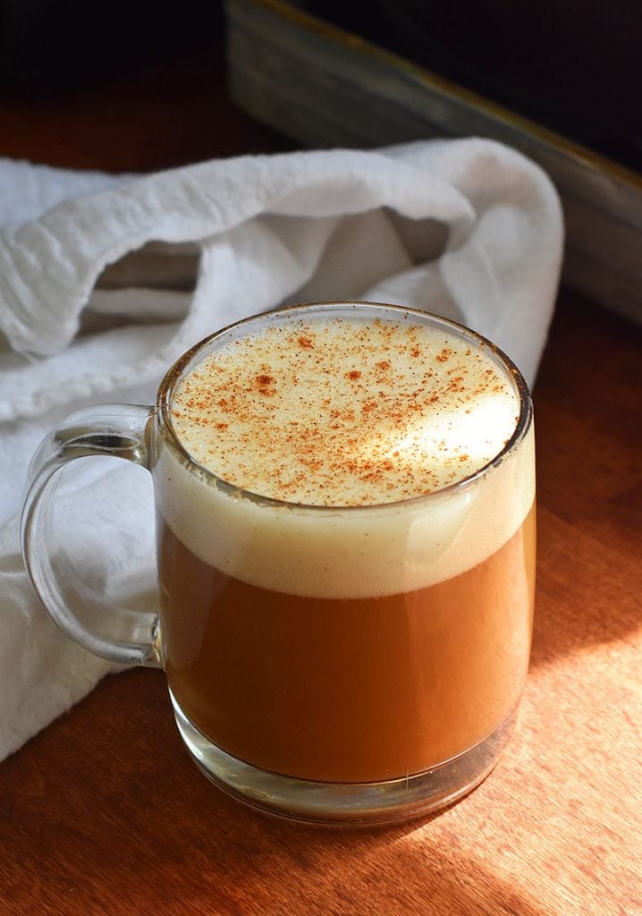 cinnamon roll coffee latte