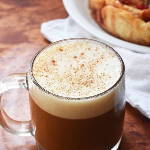 cinnamon roll coffee latte. Easy to make at home without an espresso machine