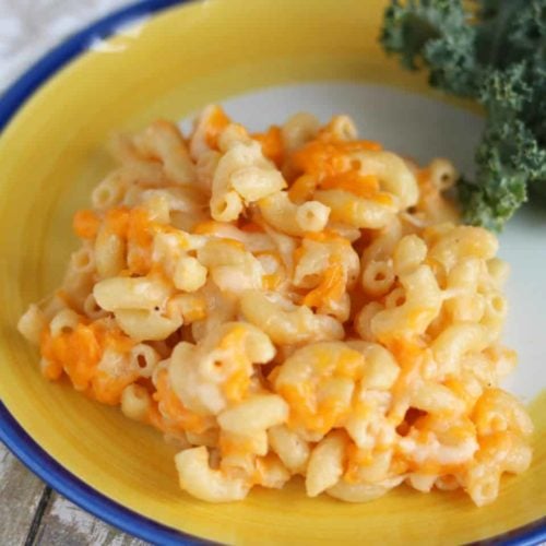 homemade baked 4 cheese macaroni and cheese