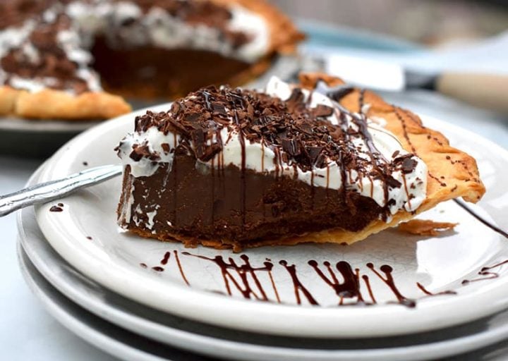 Dark Chocolate Satin Pie (a dark chocolate french silk pie recipe)