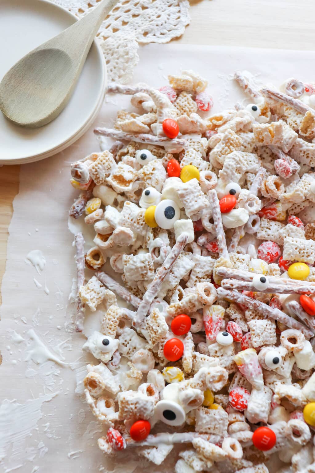 White Chocolate Halloween Chex Mix no baking required!