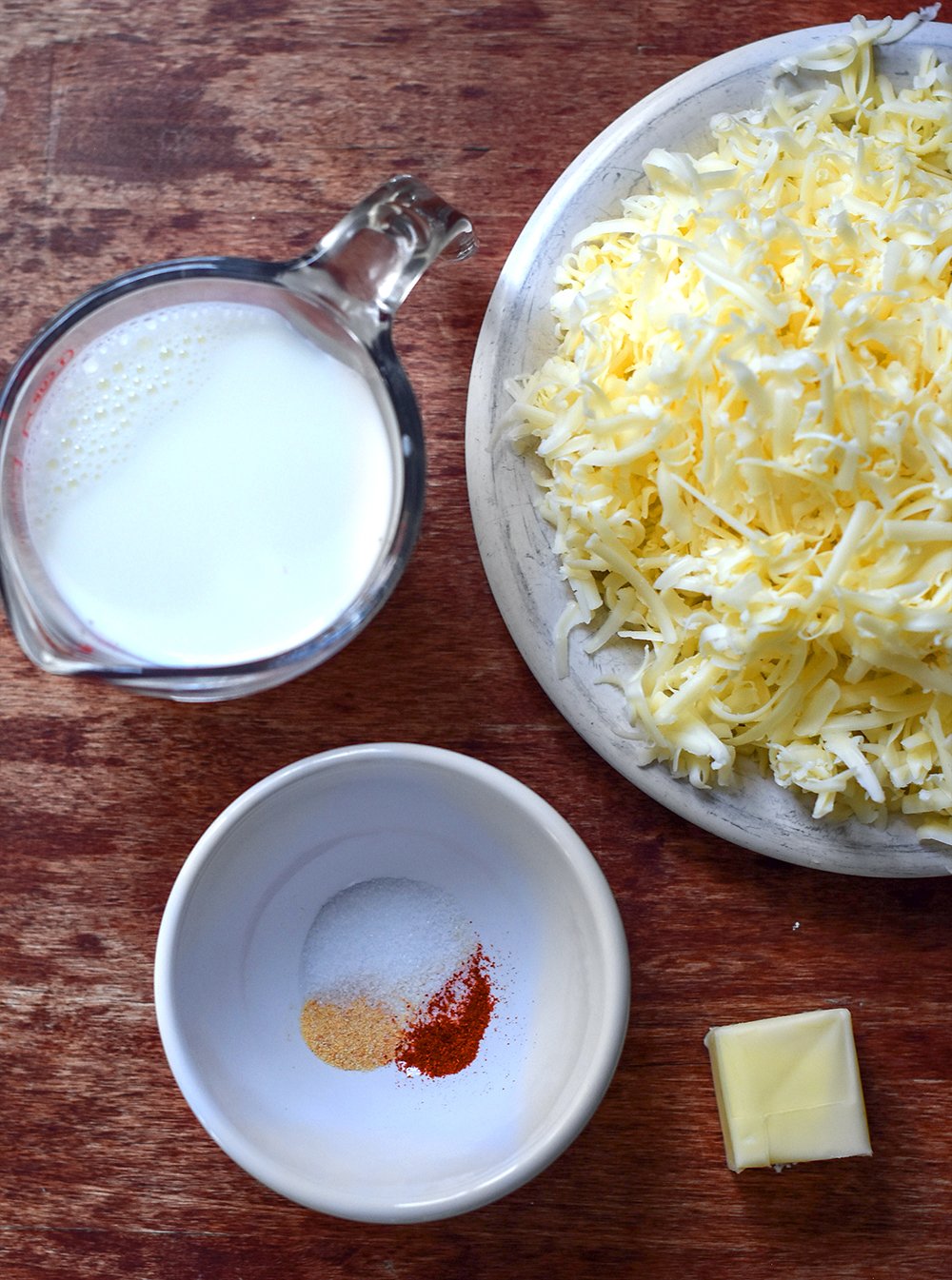 ingredients for cauliflower macaroni and cheese