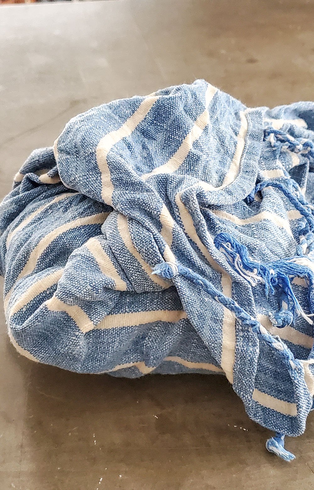 air dry clay needs to be wrapped in a damp towel when not in use