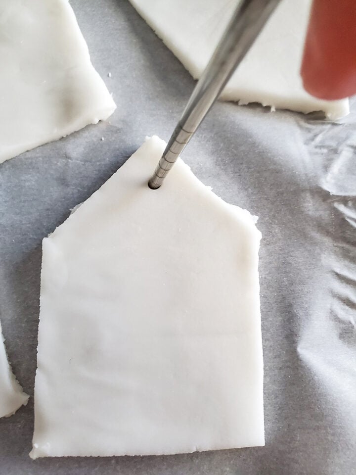 2020 Clay ornament