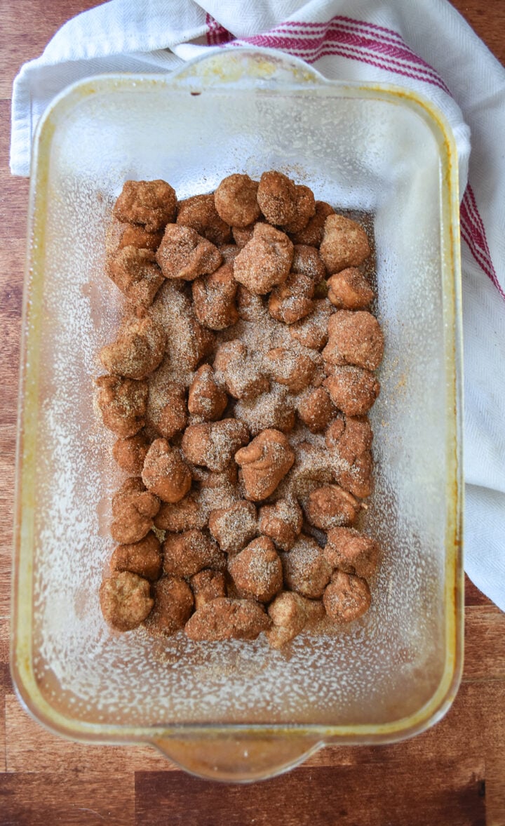 Monkey bread cinnamon & sugar