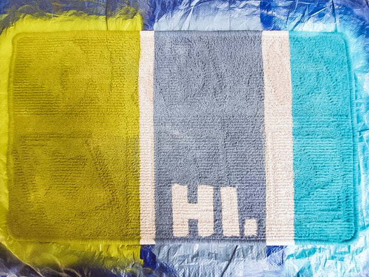 HI welcome mat- a cute DIY project.