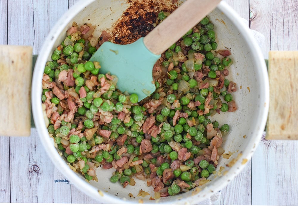 frozen peas with pancetta and onion